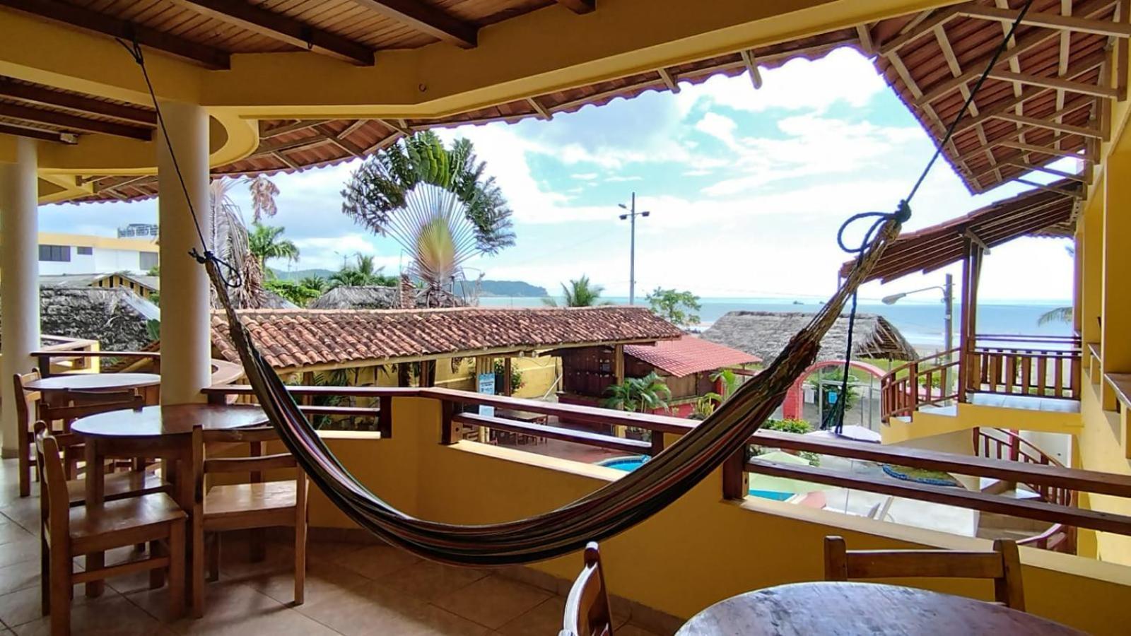 Hotel Cielo Azul Atacames Bagian luar foto