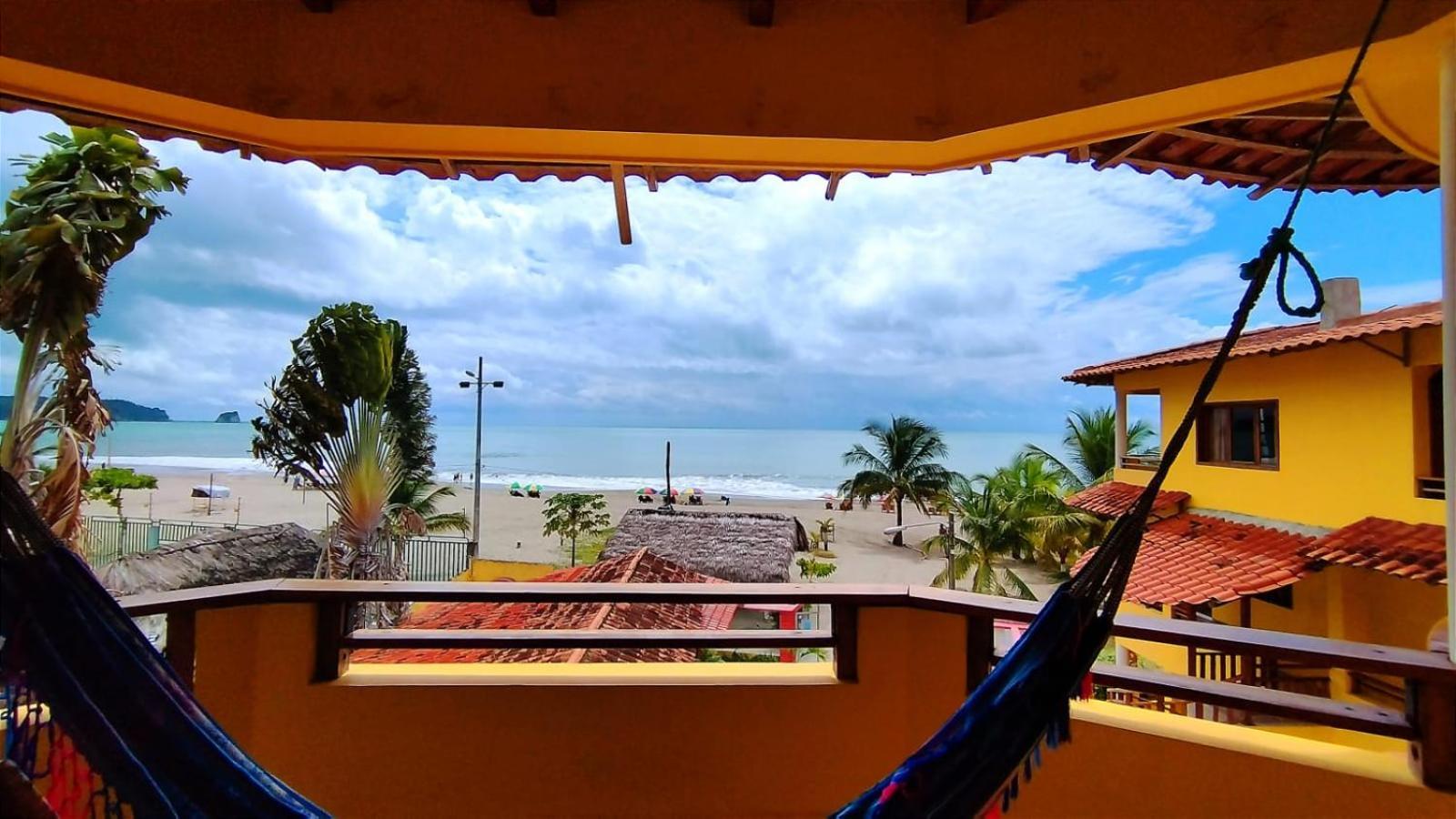 Hotel Cielo Azul Atacames Bagian luar foto